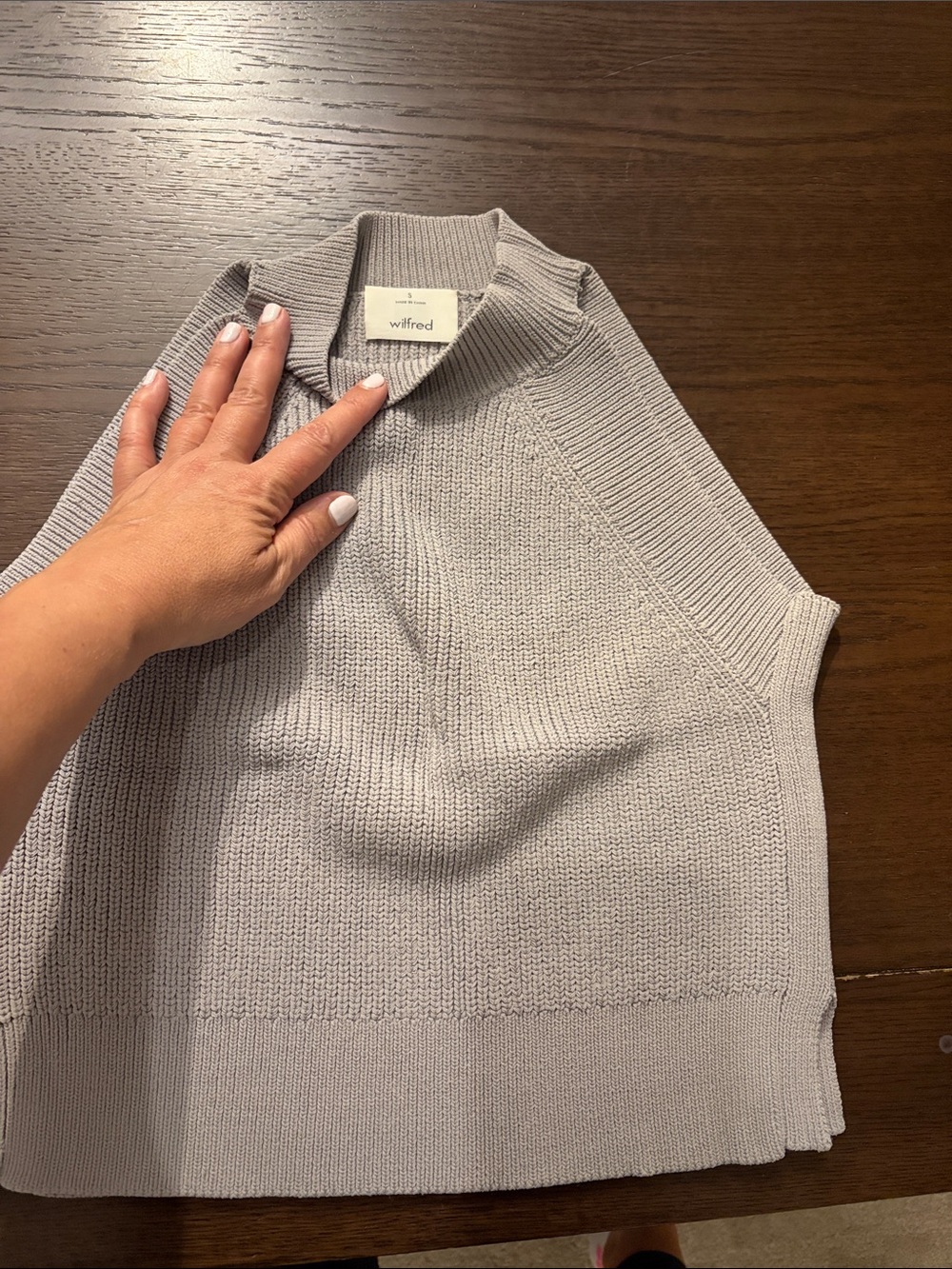 Wilfred Light Gray Sleeveless Mock Neck Knit Top